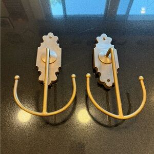 Elegant Gold Wall Hooks
